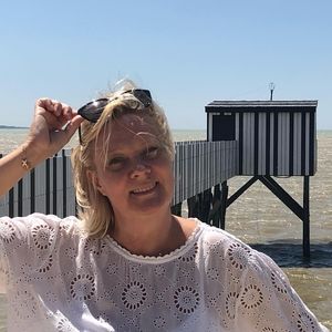 Meet your Posher, Corine